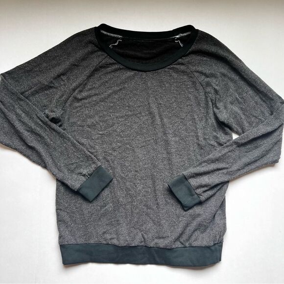 SOL Angeles Grey Pullover Sweater Size Small NWOT - Picture 2 of 6
